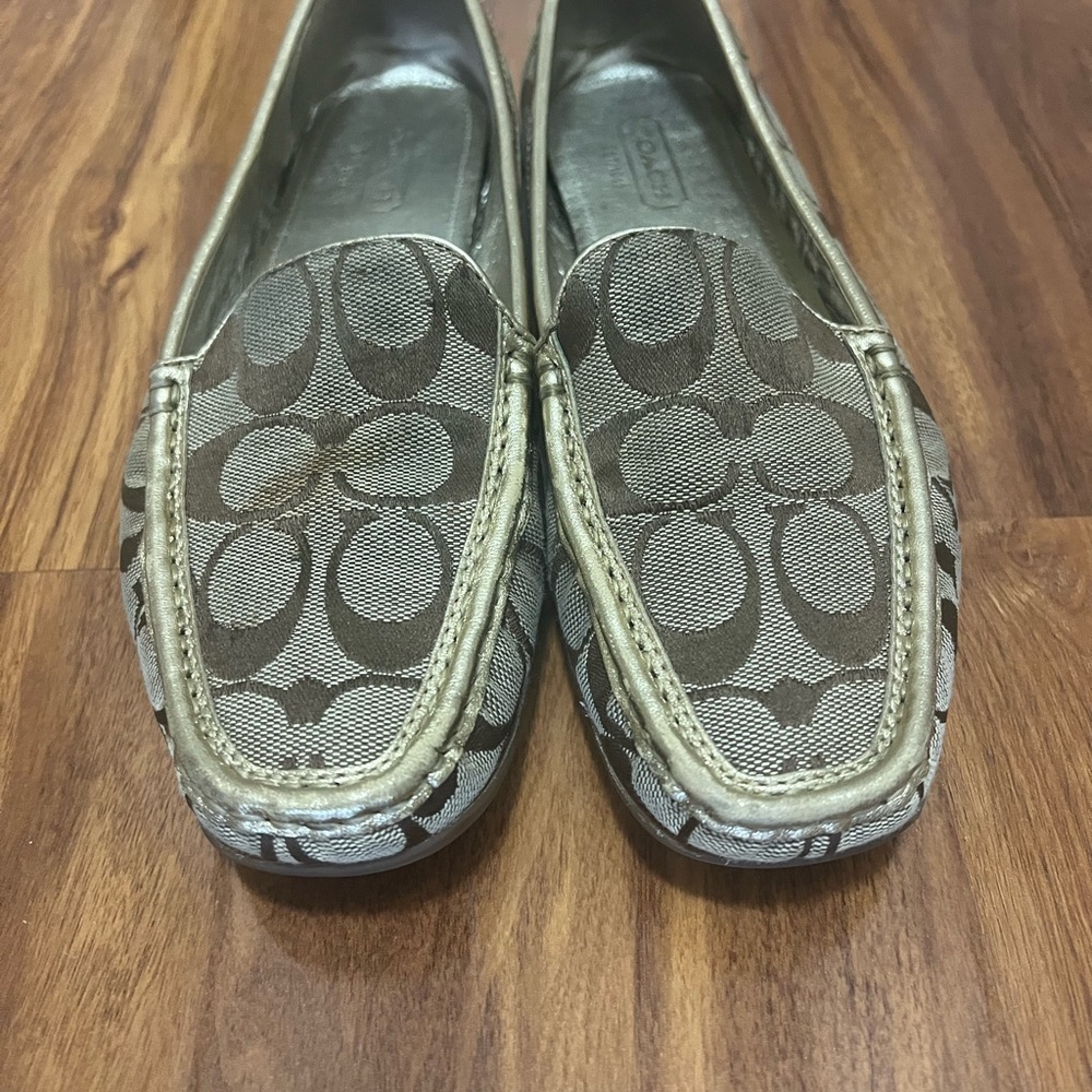 Coach Women's Brown and Gold Signature Loafers
